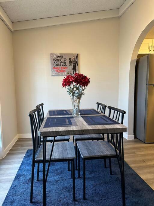 2 Bedroom Minutes From Las Vegas Strip And Airport Εξωτερικό φωτογραφία