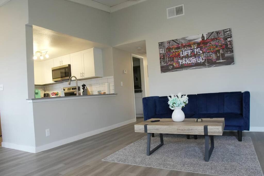 2 Bedroom Minutes From Las Vegas Strip And Airport Εξωτερικό φωτογραφία