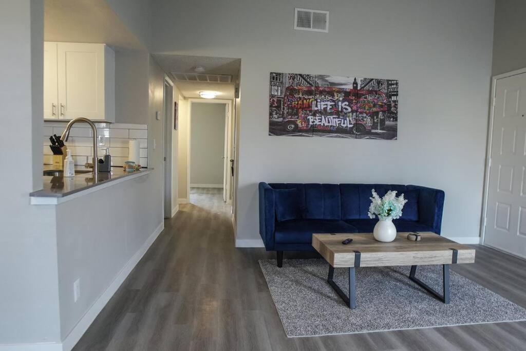 2 Bedroom Minutes From Las Vegas Strip And Airport Εξωτερικό φωτογραφία